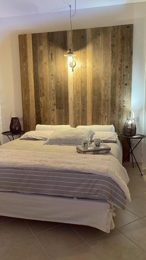 Green House Apartment ออลเบีย ภายนอก รูปภาพ